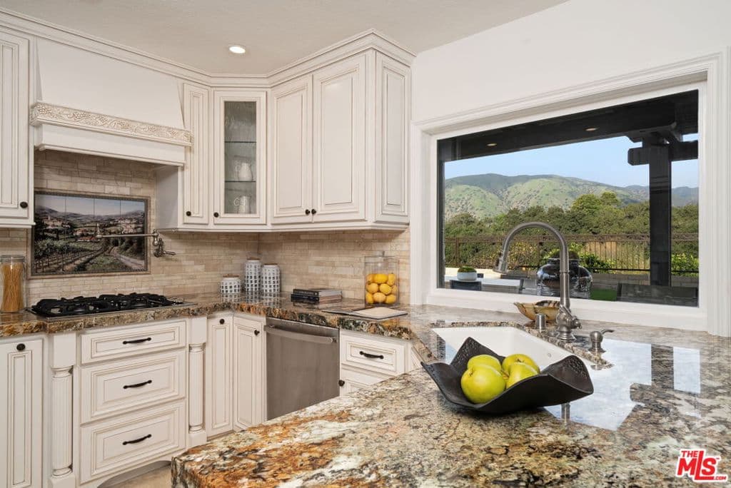 Home at 6497 Country Club Drive, La Verne — photo 12 of 12