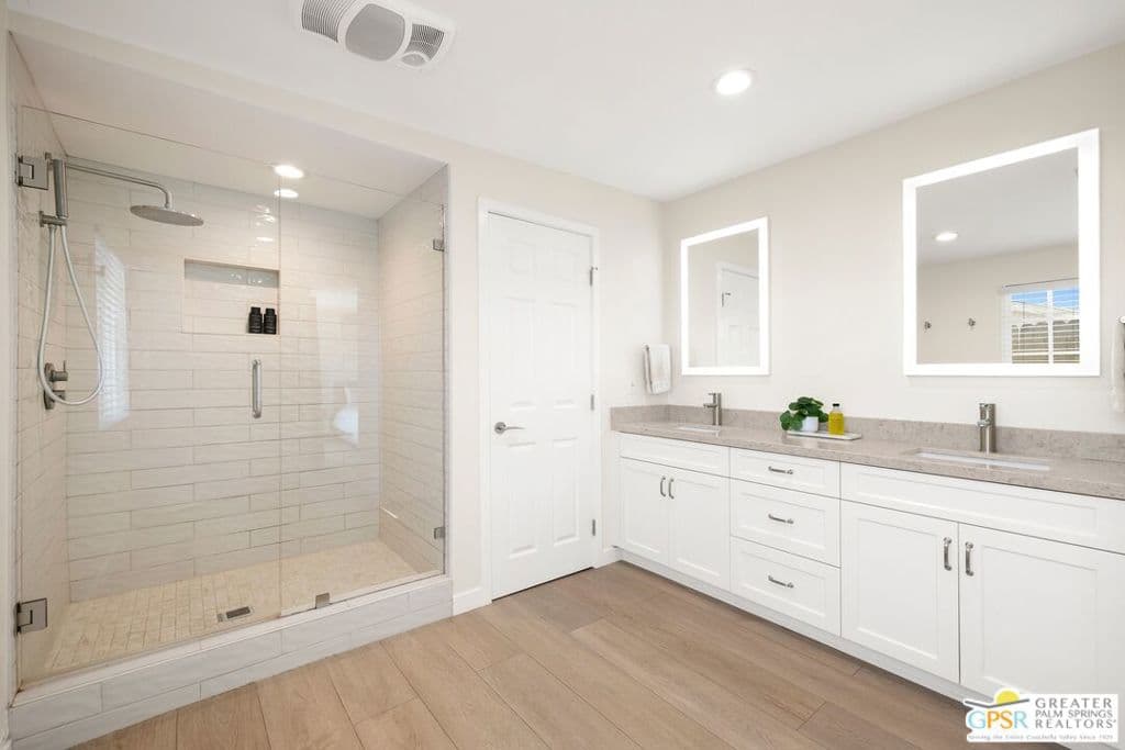 Home at 1686 Longwood Avenue, Claremont — photo 11 of 12