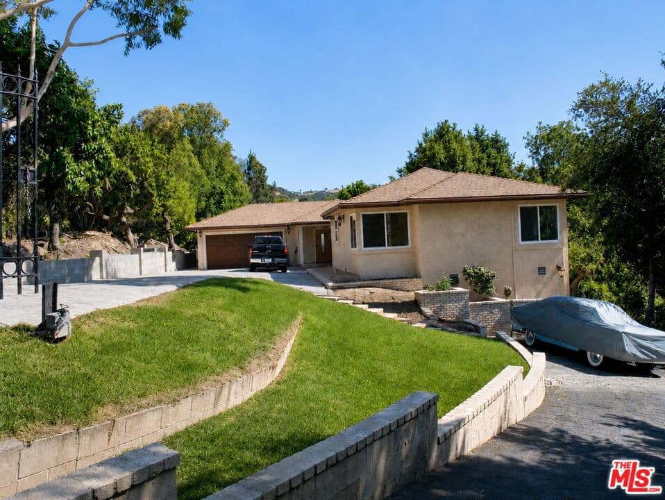 Home at 2631 S Buenos Aires Drive, Covina — photo 1 of 2