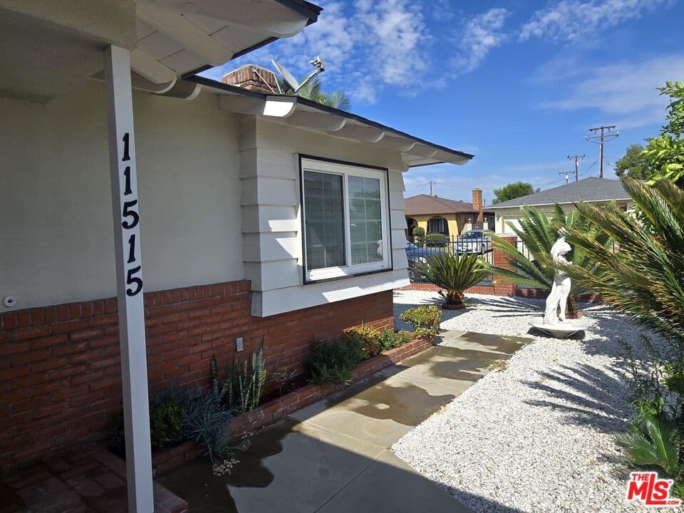 Home at 11515 Hallwood Drive, El Monte — photo 2 of 12