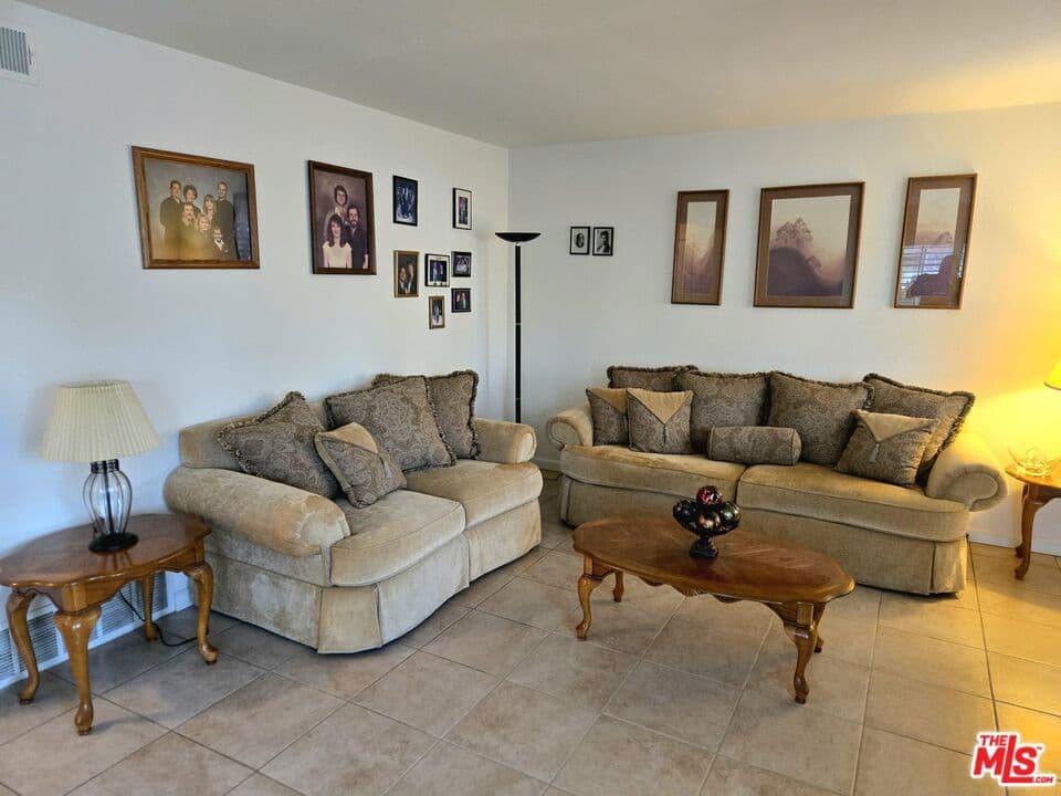 Home at 11515 Hallwood Drive, El Monte — photo 11 of 12