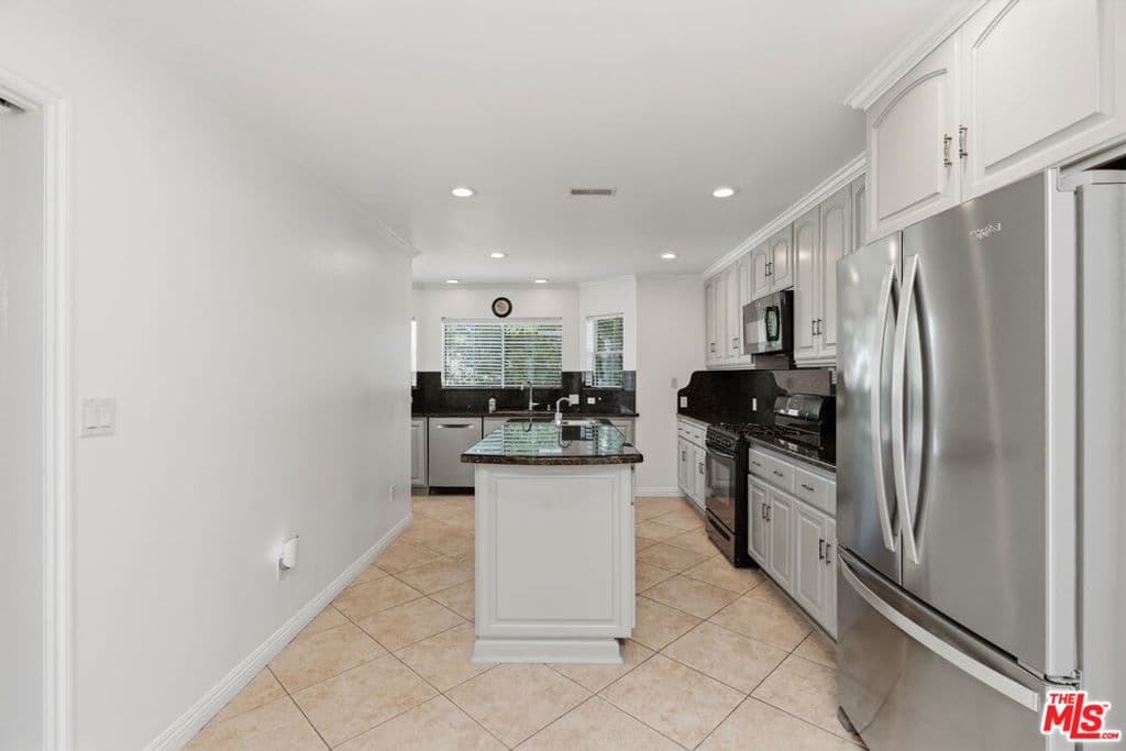Home at 809 S Pima Avenue, West Covina — photo 9 of 12