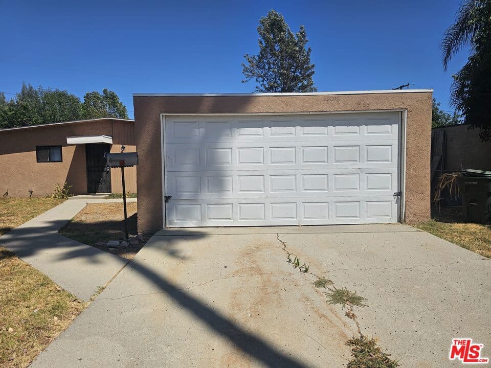Home at 1720 S Hamilton Boulevard, Pomona — photo 2 of 4