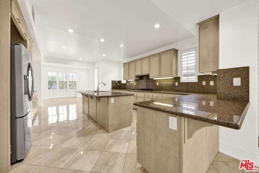 Home at 680 Adirondack Lane, Claremont — photo 9 of 12