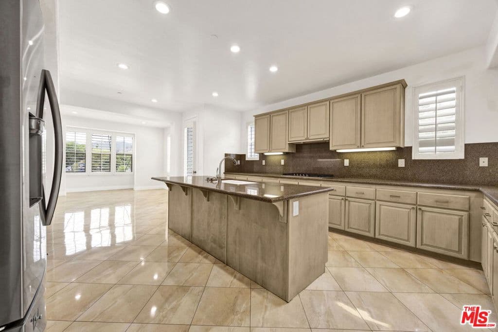 Home at 680 Adirondack Lane, Claremont — photo 10 of 12
