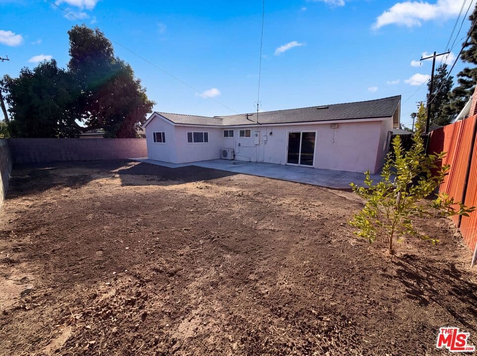 Home at 17138 Gumbiner Drive, La Puente — photo 5 of 12