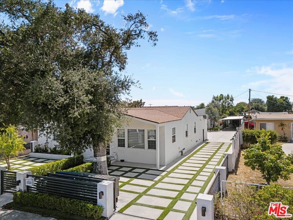 Home at 1213 S California Avenue, Monrovia — photo 1 of 12