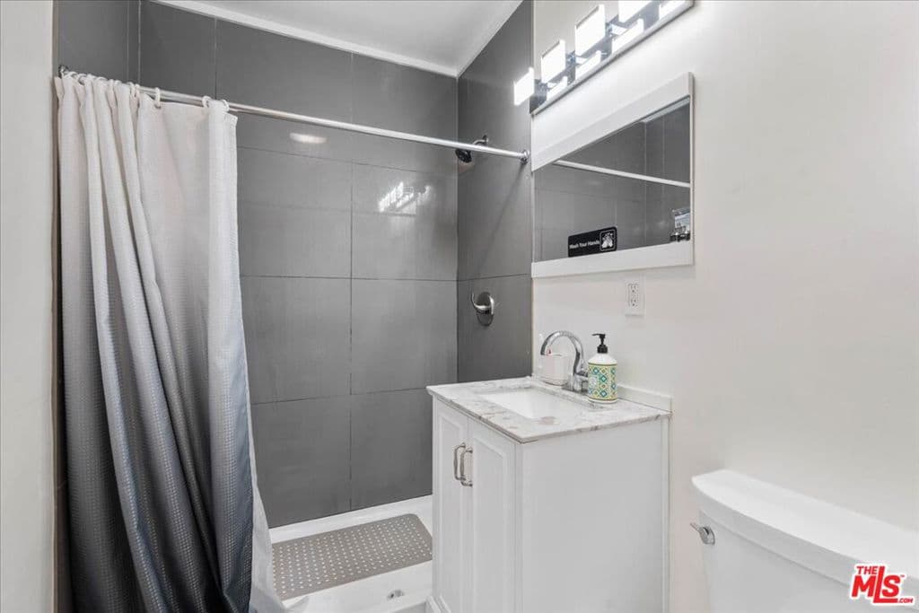 Home at 1213 S California Avenue, Monrovia — photo 12 of 12