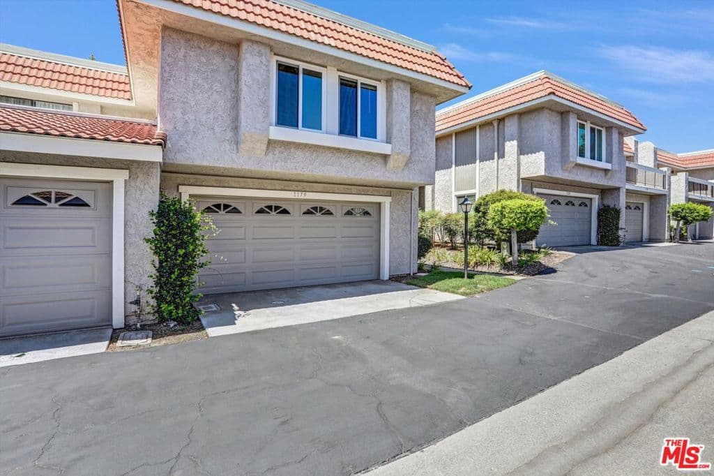 Condo at 1179 N Sunflower Avenue, Covina — photo 4 of 12