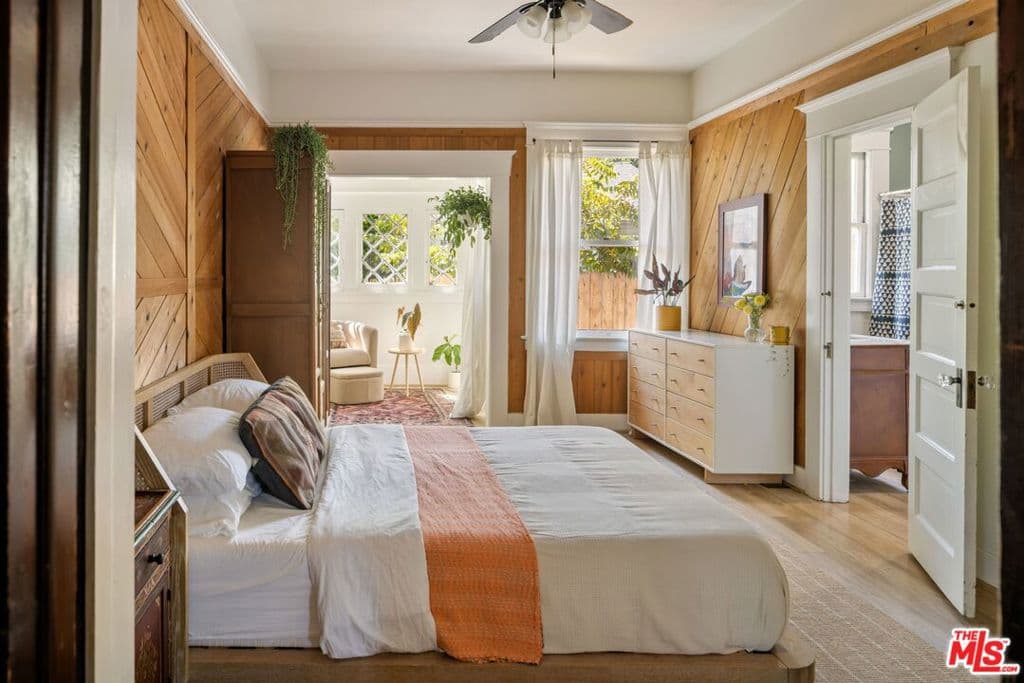 Home at 572 E Columbia Avenue, Pomona — photo 12 of 12