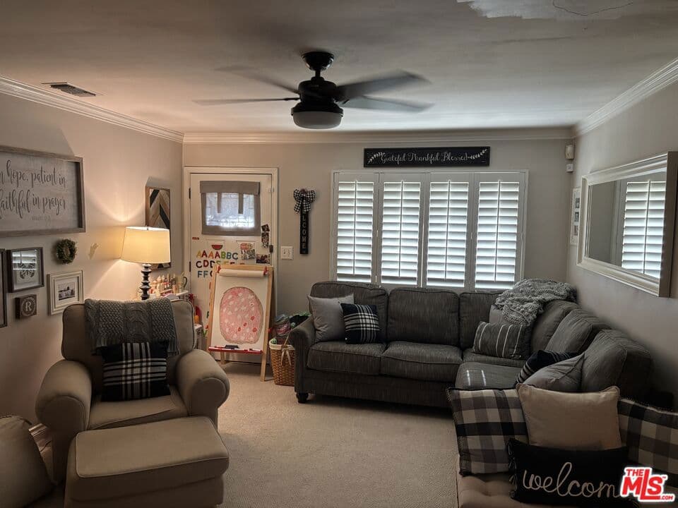 Home at 1608 Delford Avenue, Duarte — photo 4 of 12