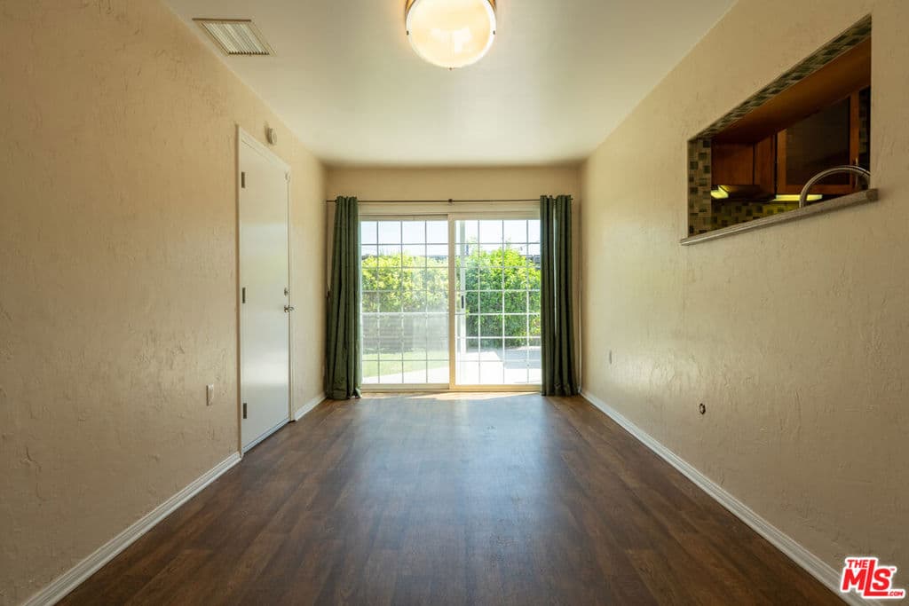 Home at 622 E Sandra Avenue, Arcadia — photo 12 of 12