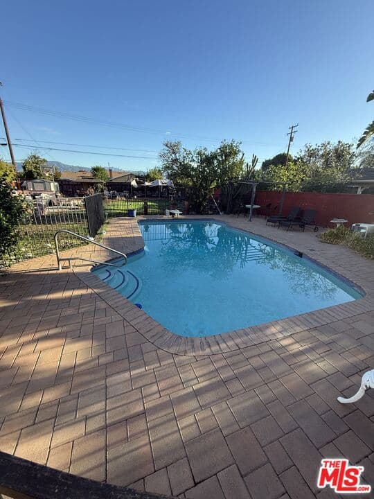 Home at 829 E Francisquito Avenue, West Covina — photo 6 of 7