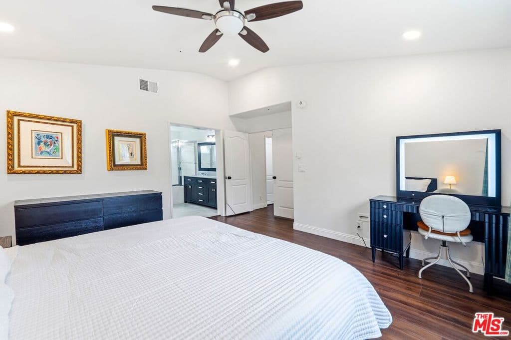 Home at 126 Bloom Drive, Claremont — photo 12 of 12