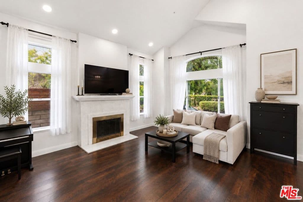 Home at 126 Bloom Drive, Claremont — photo 3 of 12