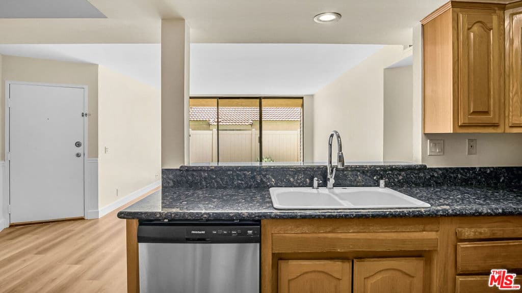 Condo at 75 Carriage Way, Pomona — photo 6 of 12