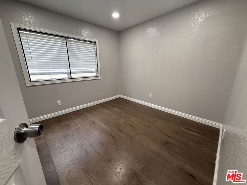 Home at 257 Las Brisas Circle, Pomona — photo 5 of 12