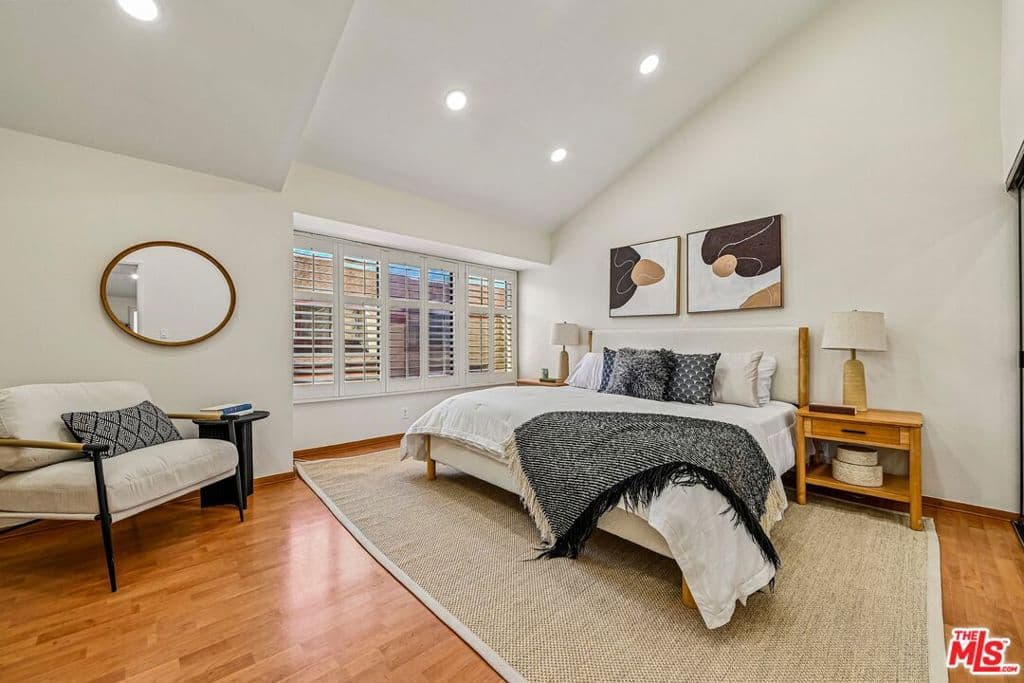 Condo at 1015 Arcadia Avenue 8, Arcadia — photo 4 of 10