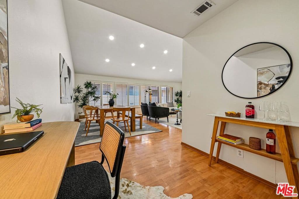 Condo at 1015 Arcadia Avenue 8, Arcadia — photo 5 of 10