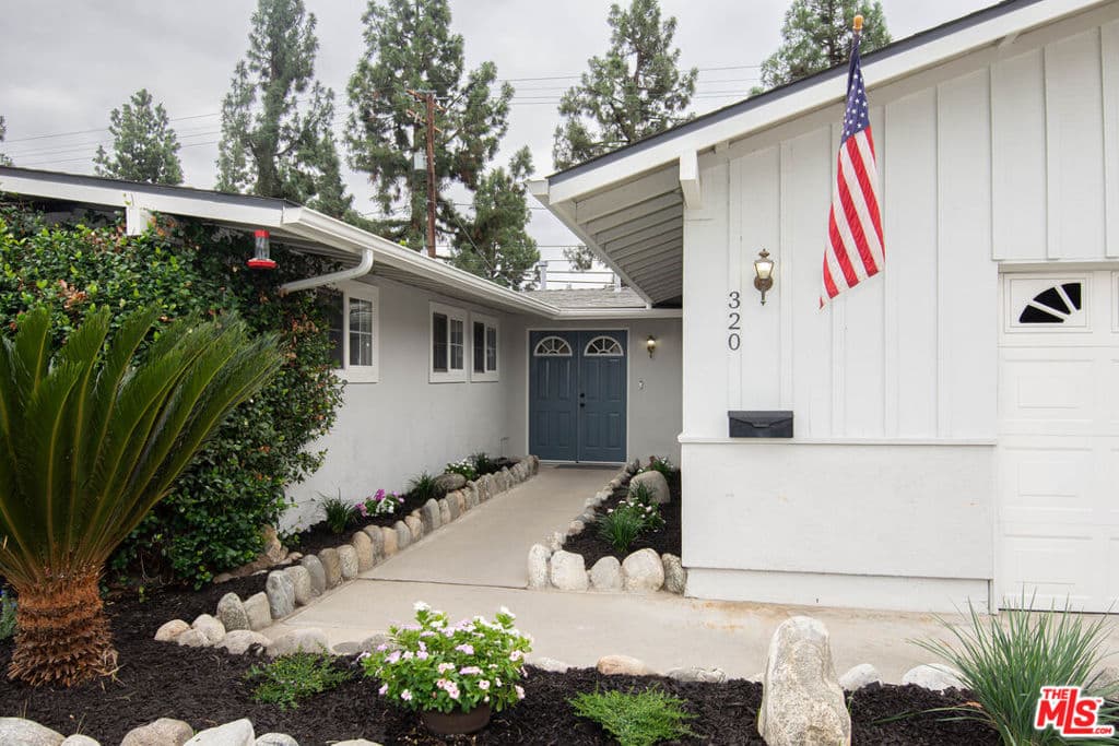 Home at 320 W Ashby Street, Azusa — photo 2 of 12