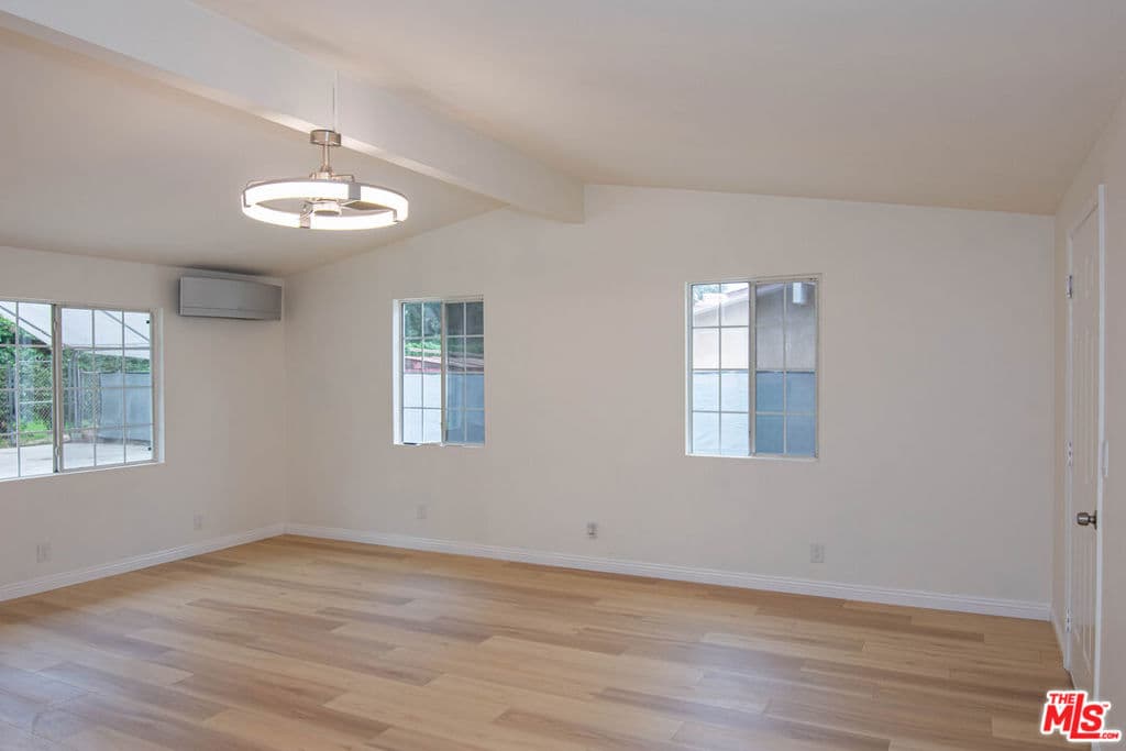 Home at 320 W Ashby Street, Azusa — photo 4 of 12