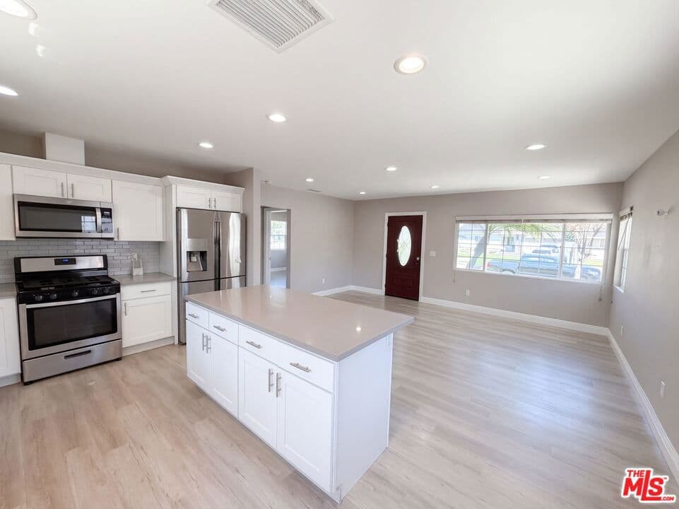 Home at 1844 Fleming Street, Pomona — photo 6 of 12