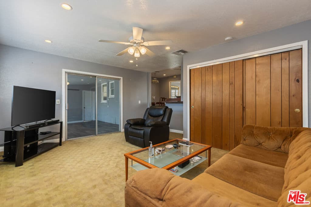 Home at 14006 Olive Street, Baldwin Park — photo 11 of 12
