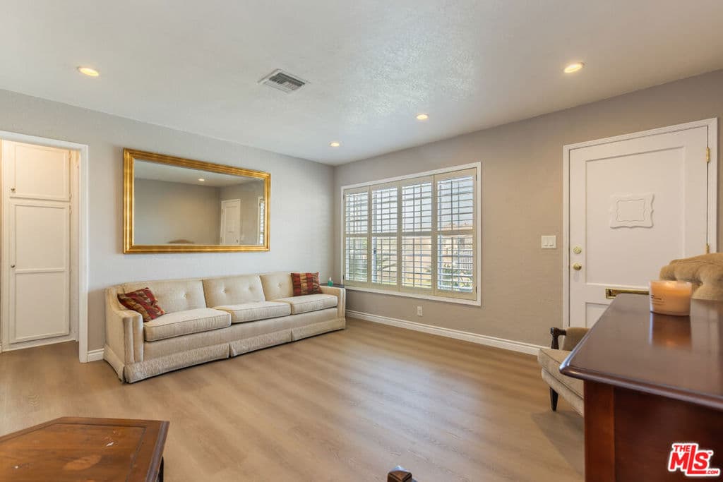 Home at 14006 Olive Street, Baldwin Park — photo 4 of 12