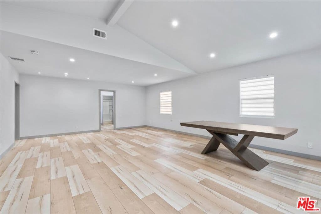 Home at 1213 S California Avenue, Monrovia — photo 10 of 12