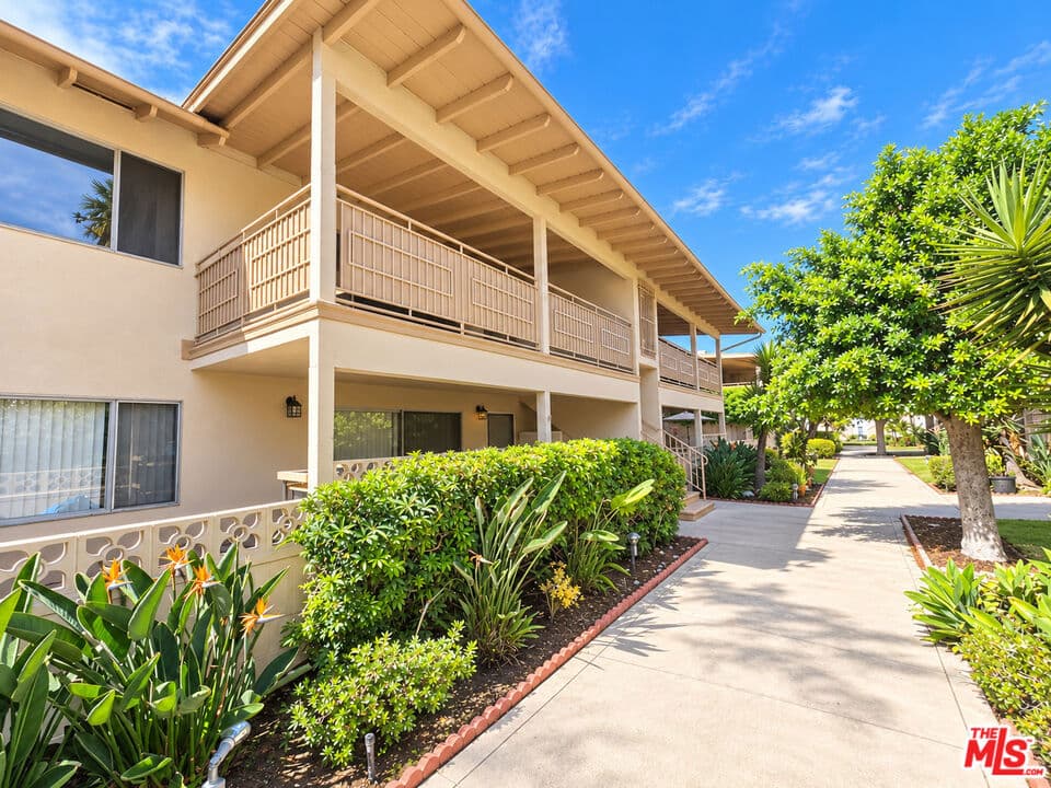 Condo at 471 W Duarte Road 227, Arcadia — photo 1 of 12
