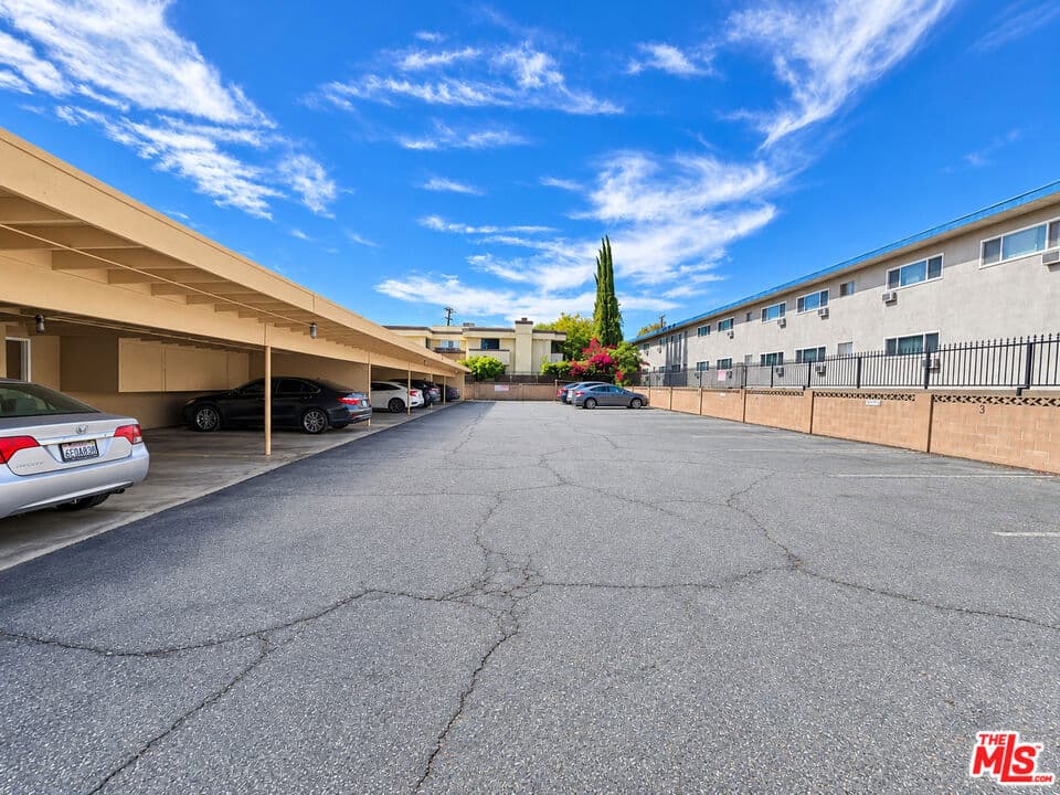Condo at 471 W Duarte Road 227, Arcadia — photo 11 of 12