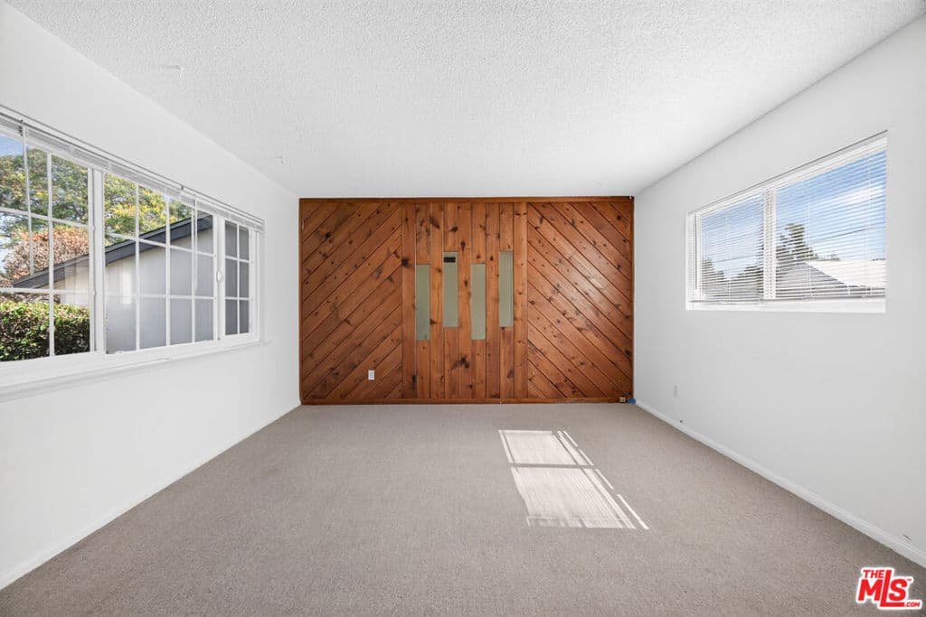 Home at 1320 W Farlington Street, West Covina — photo 5 of 12