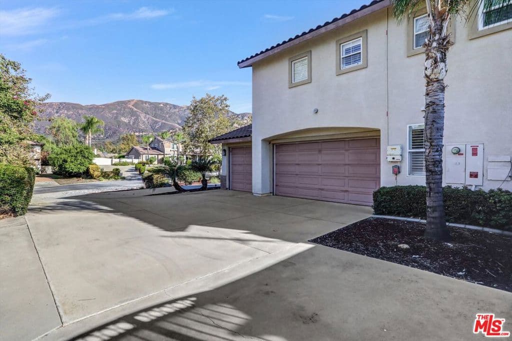 Home at 1034 Fuller Drive, Claremont — photo 6 of 12