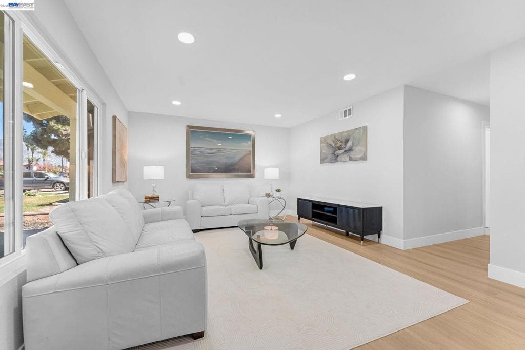 Home at 2624 Damien Ave, La Verne — photo 6 of 12