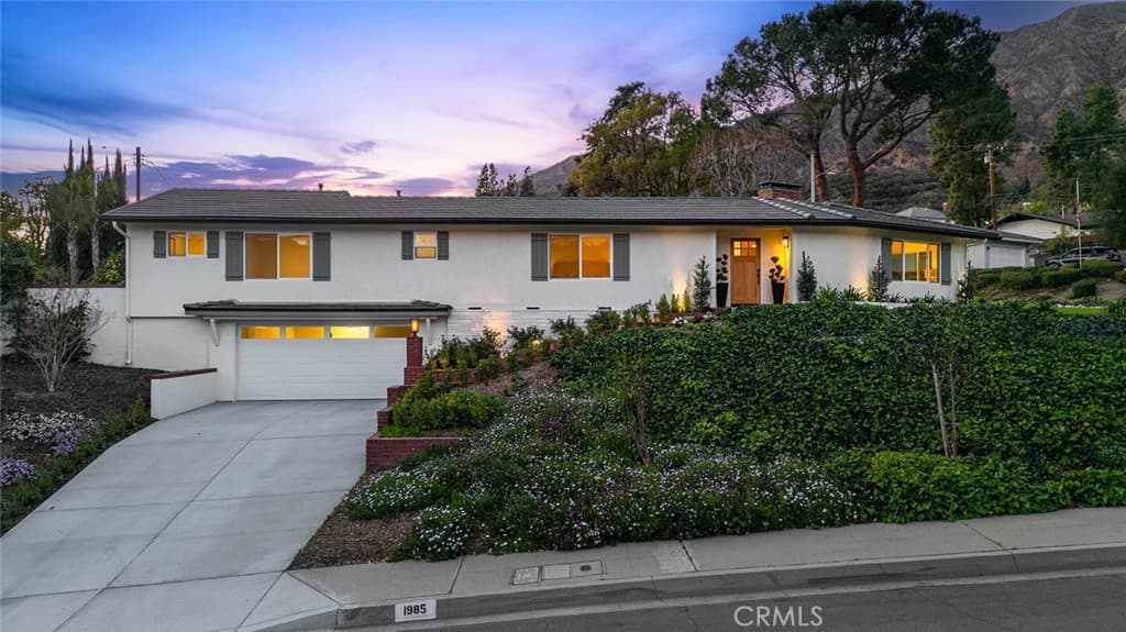 Home at 1985 Highland Oaks Drive, Arcadia — photo 1 of 12