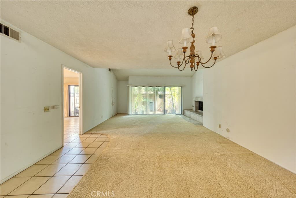 Condo at 267 Linwood Avenue E, Monrovia — photo 5 of 12
