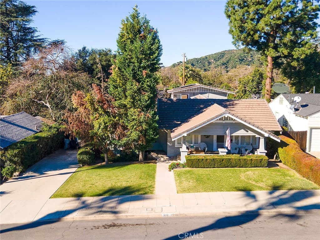 Home at 319 N Encinitas Avenue, Monrovia — photo 3 of 12