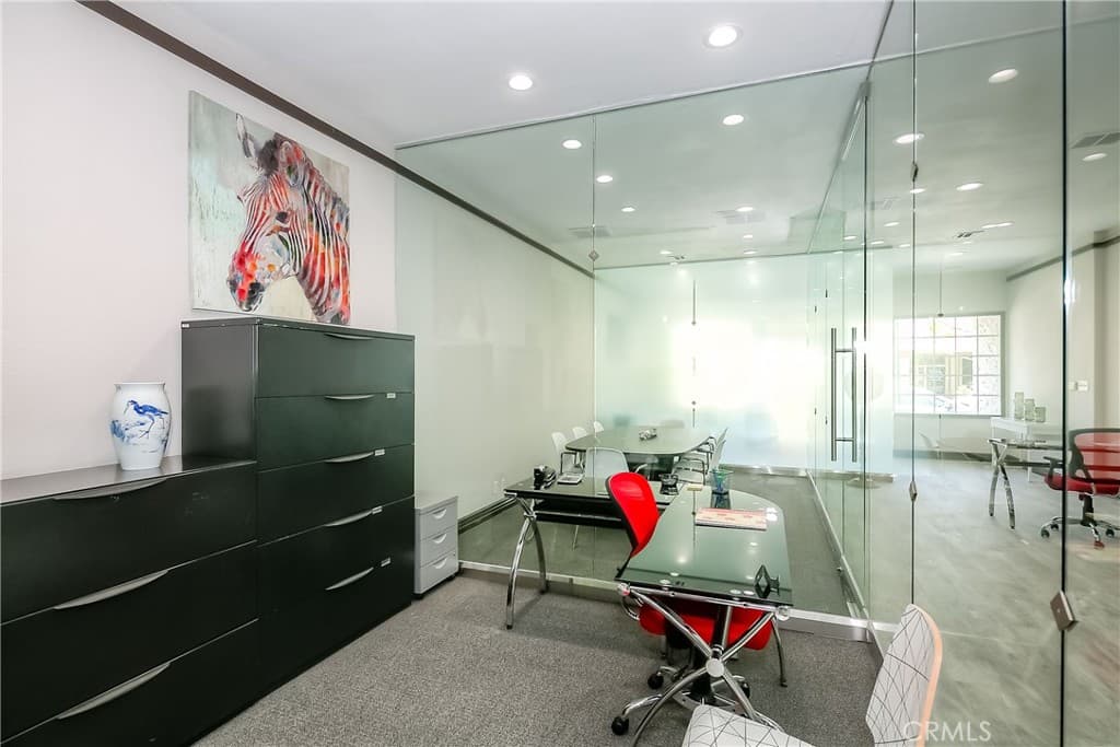 Commercial at 220 218-220 S Myrtle Avenue, Monrovia — photo 12 of 12