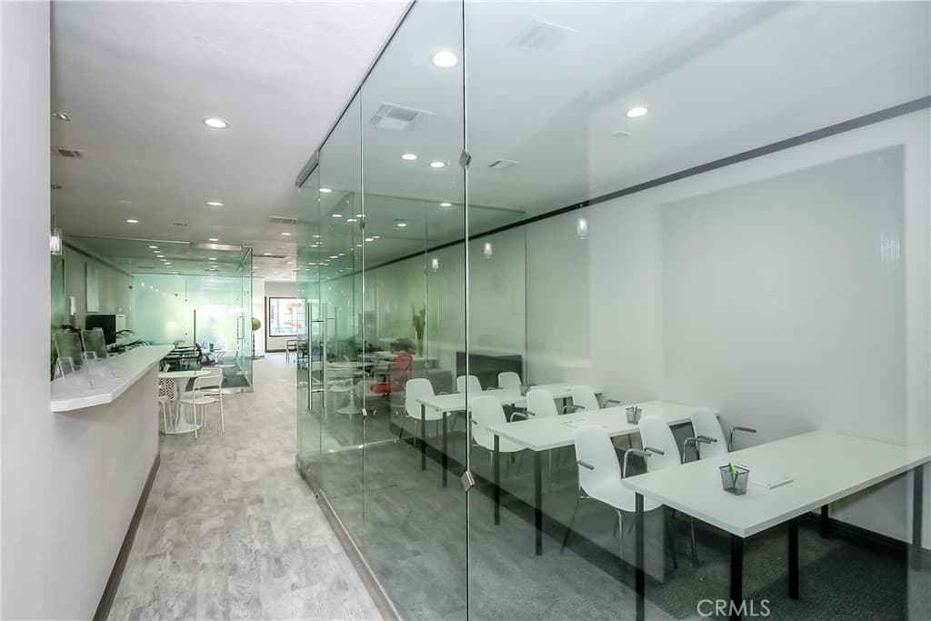 Commercial at 220 218-220 S Myrtle Avenue, Monrovia — photo 10 of 12