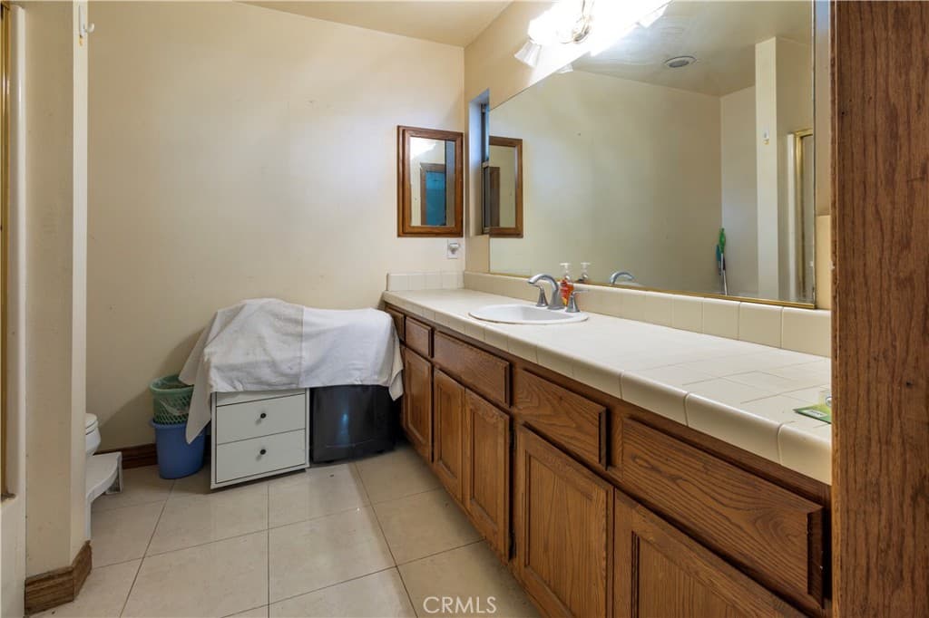 Home at 11734 Lower Azusa, El Monte — photo 10 of 12
