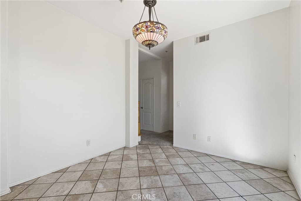 Home at 108 S Mountain A, Monrovia — photo 10 of 12