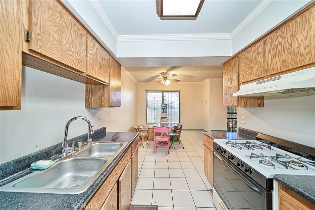Condo at 4501 Peck Road 9, El Monte — photo 8 of 12