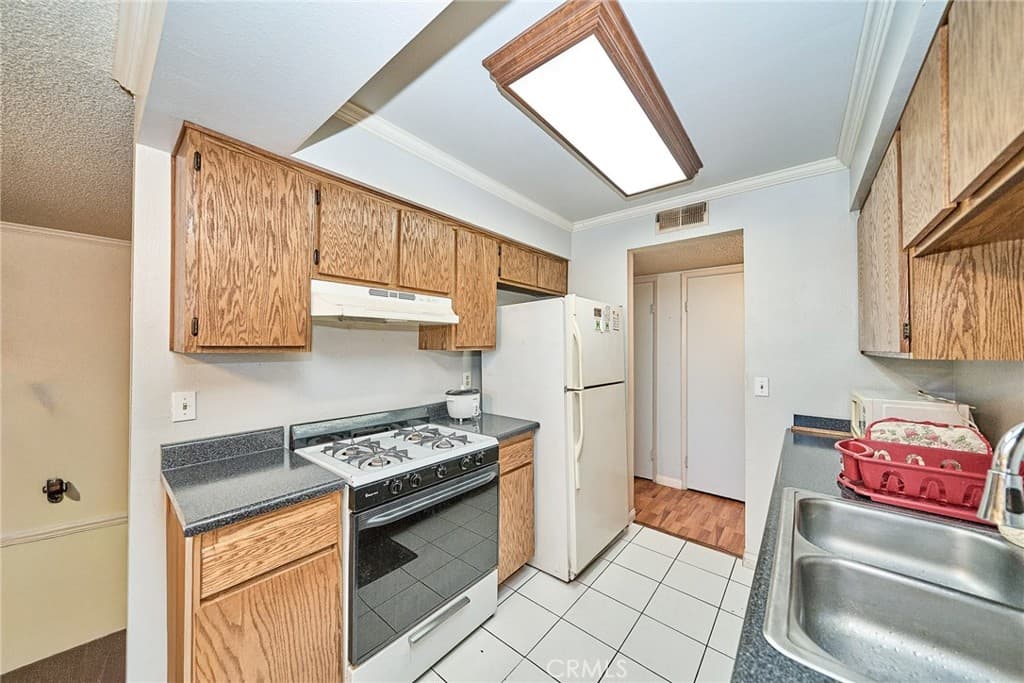 Condo at 4501 Peck Road 9, El Monte — photo 9 of 12