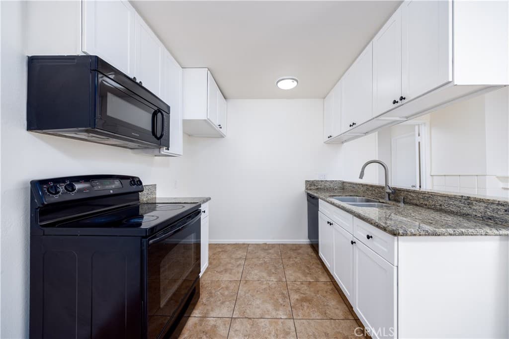 Condo at 23611 Golden Springs I12, Diamond Bar — photo 5 of 12