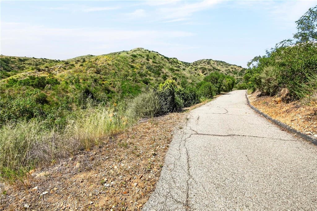 Home at 0 Opal Canyon Road, Duarte — photo 11 of 12