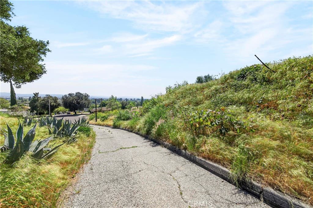 Home at 0 Opal Canyon Road, Duarte — photo 7 of 12