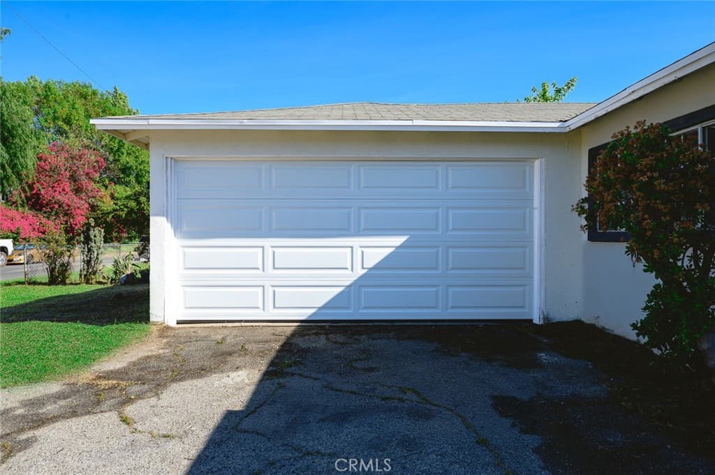 Home at 13622 Hartsville Street, La Puente — photo 4 of 12