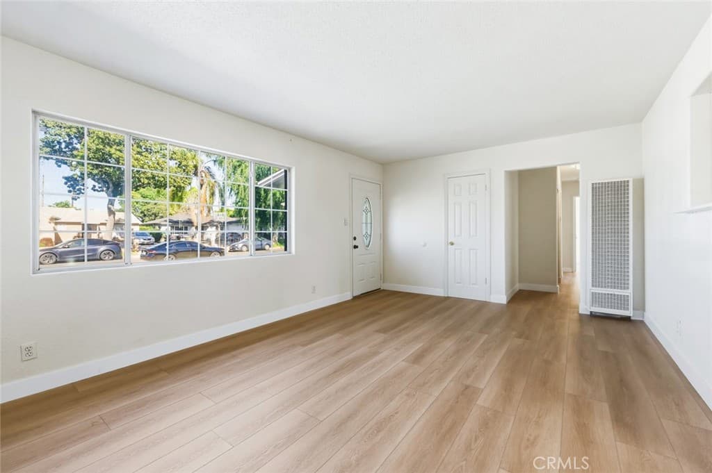 Home at 13622 Hartsville Street, La Puente — photo 10 of 12