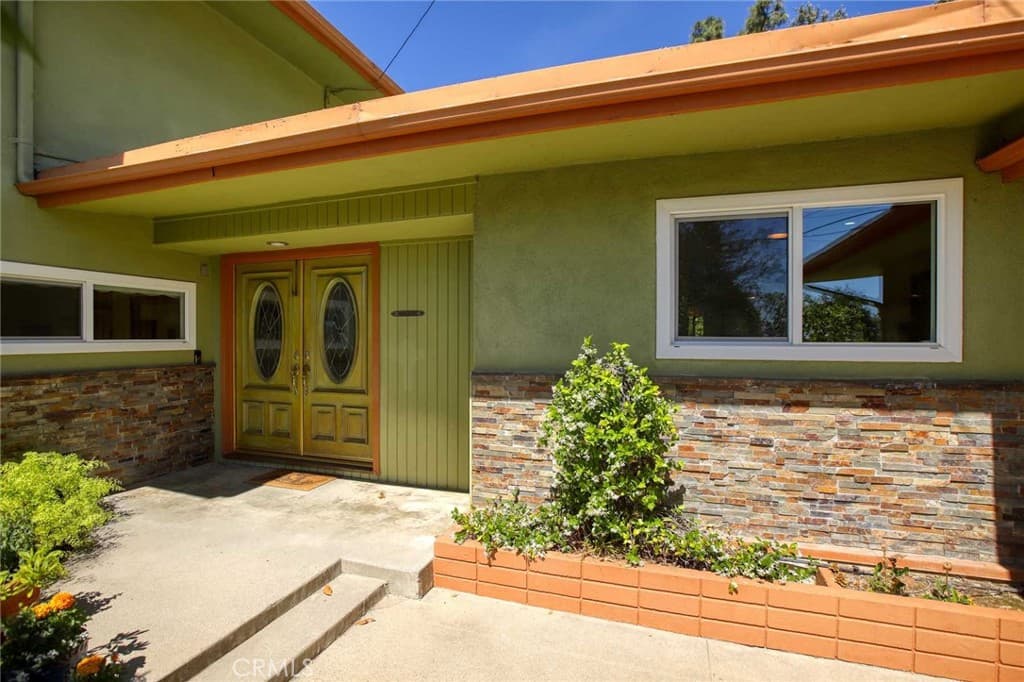 Home at 281 Spinks Canyon, Bradbury — photo 3 of 12