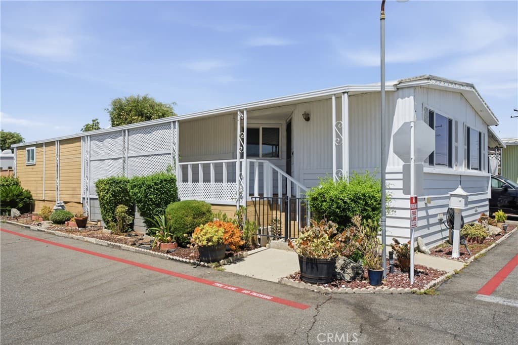 Home at 4800 Daleview Avenue 48, El Monte — photo 1 of 12